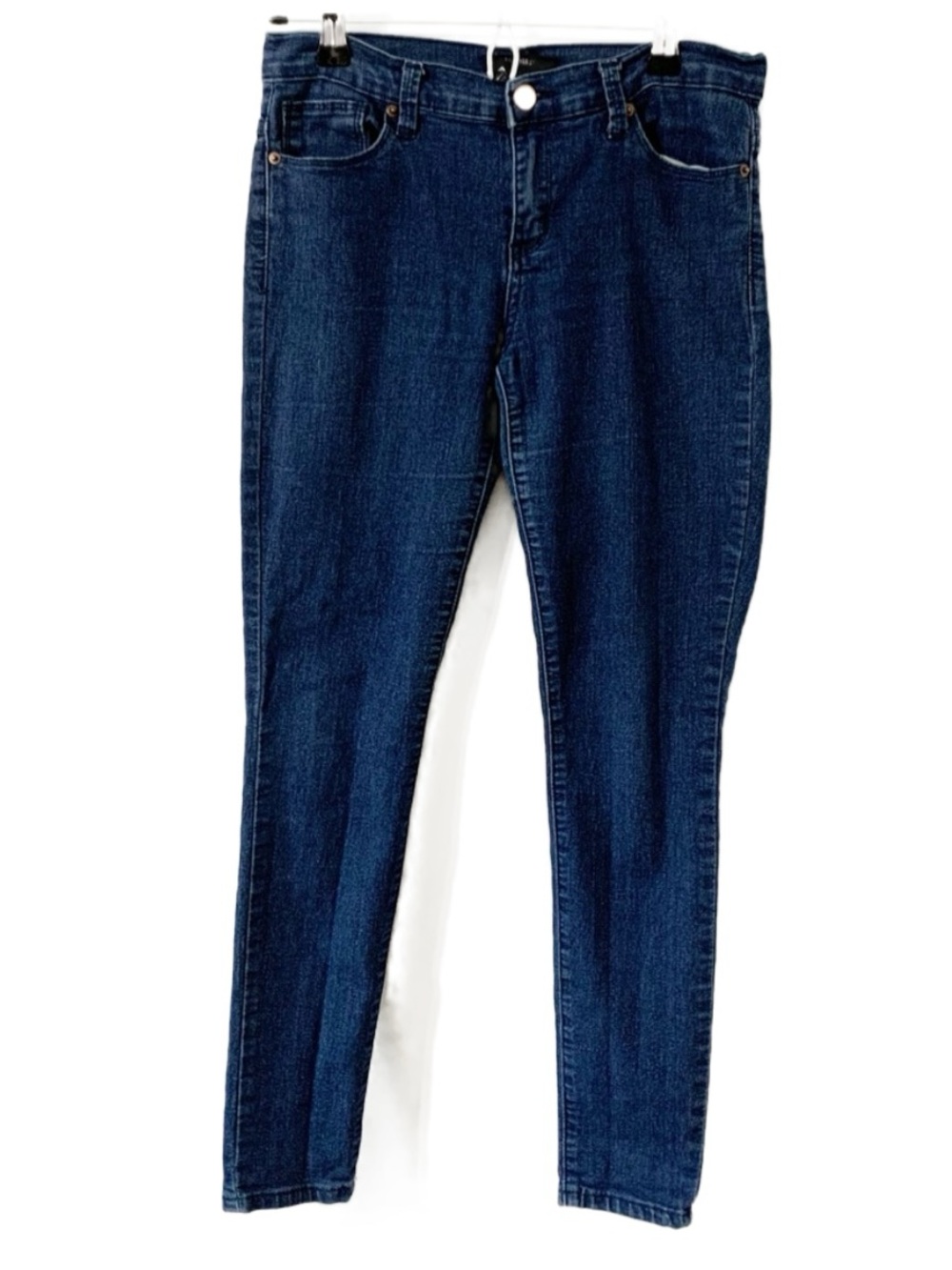 Forever 21 Straight Leg Skinny Jeans Dark Wash Five Pocket Styling Size 27 🔵